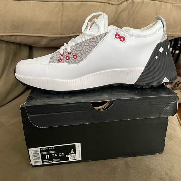 Mens Jordan ADG2 golf shoes - Picture 3 of 5